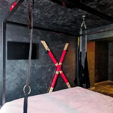 - Jacuzzi * Bükreş