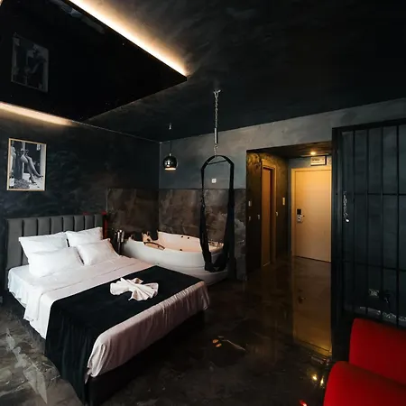 - Jacuzzi Bukarest